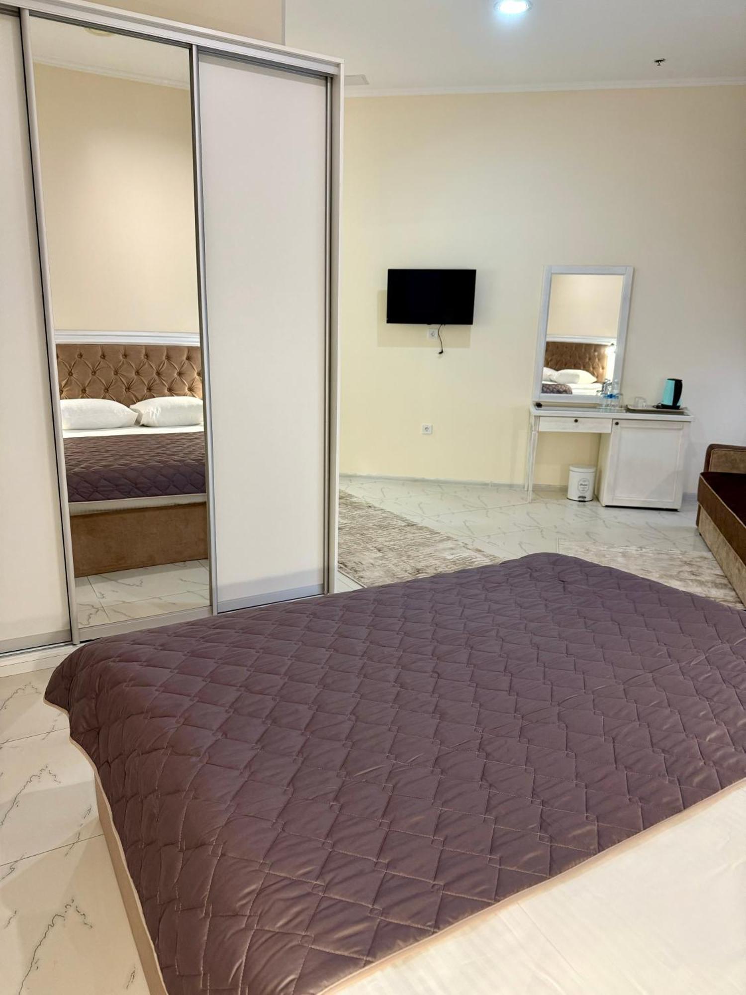 Mark Plaza Hotel Mykolaiv Exterior foto